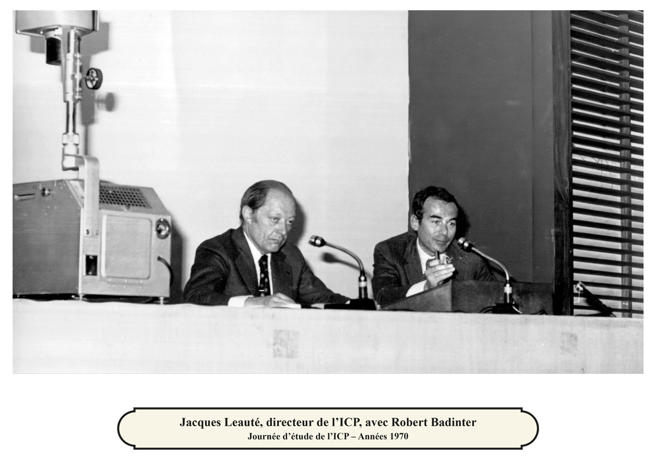 Photo de Robert Badinter et Jacques Léauté lors des journées de l'ICP de 1970